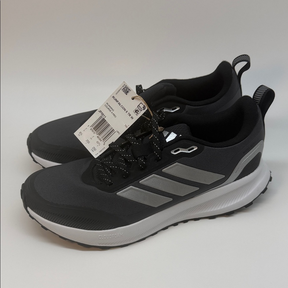 Adidas Men's Black and White Athletic Shoes Size 8.5